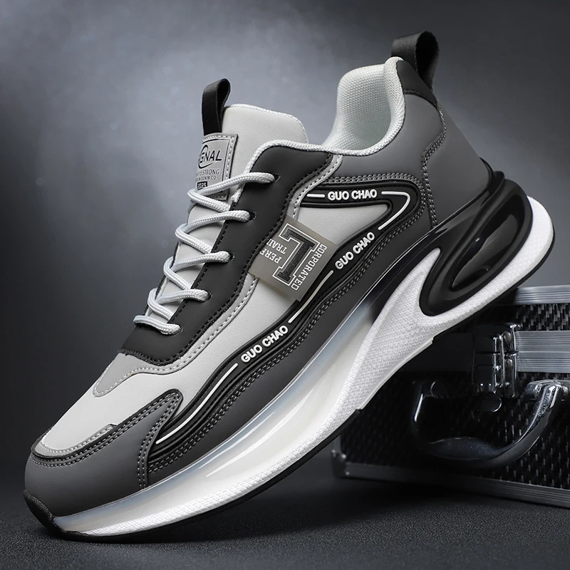 

Мужские осенние новые черные кожаные туфли — стильные кроссовки на дышащей толстой подошве, повседневные и спортивные, универсальные и легкие