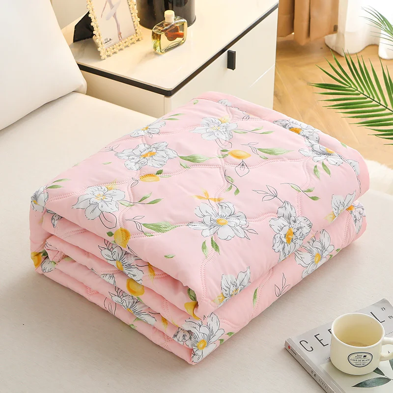 Pink Skin-friendly Summer Cool Quilt Double/single Bed Comforters Quilts Bedding Cover Air Condition Thin Wadding Blanket