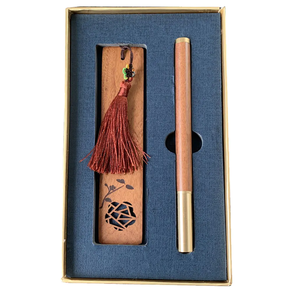 

1 set Wooden Bookmark Set Bookmark 1 Sign Pen 1 Gift Box Practical Chinese Style Graduation Kit Souvenir Present Student