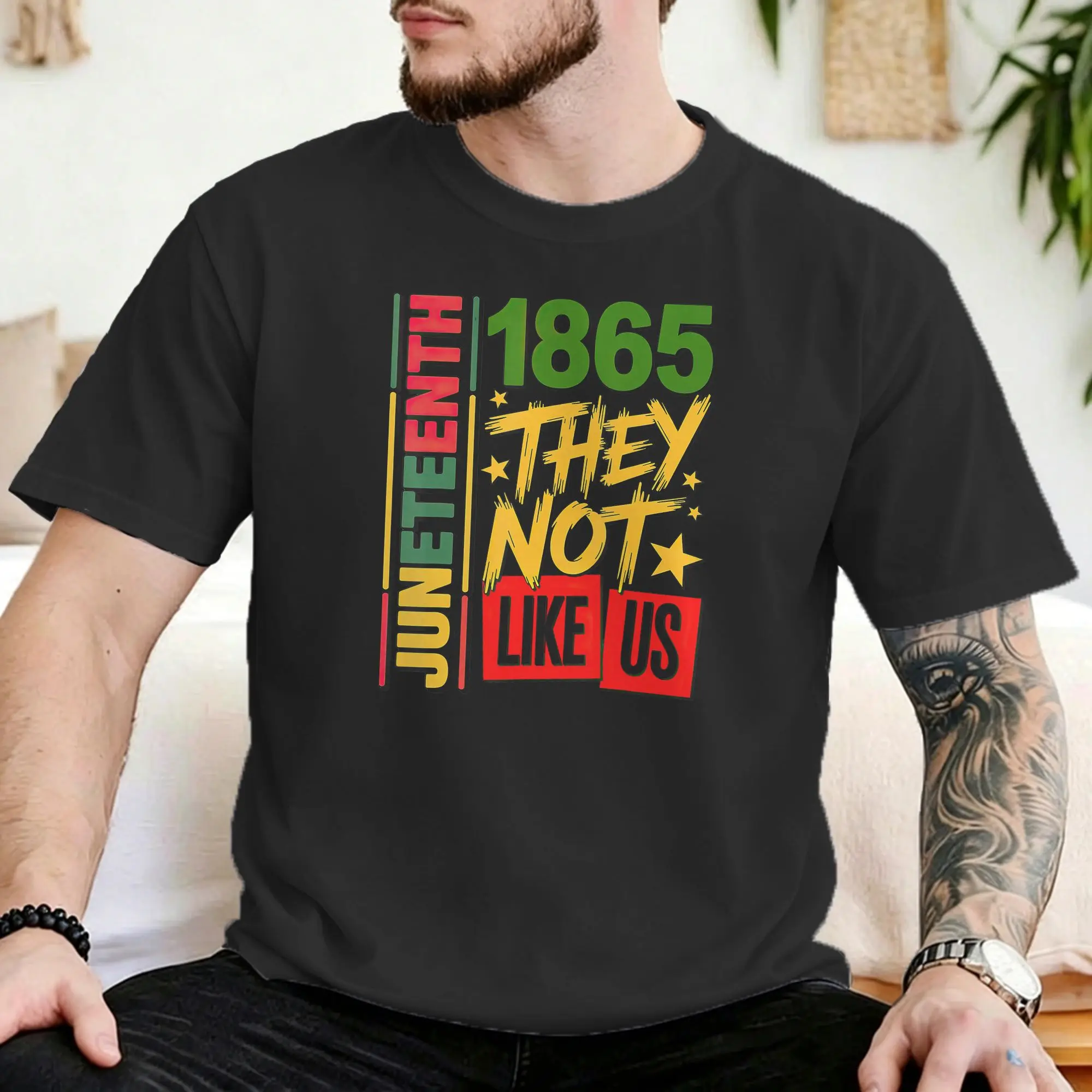 Camiseta Unissex de Algodão 100% com Estampa 'They Don't Like Us Juneteenth 1865', Gola Redonda, Tamanhos Grandes
