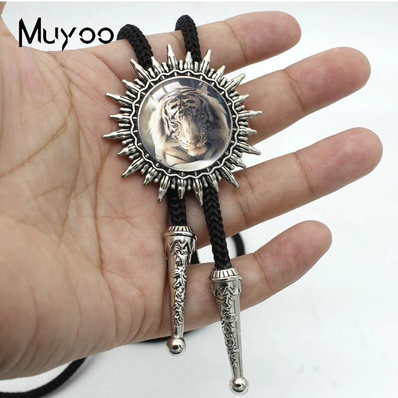 BOLO-00178 New Fashion Painting Tiger in Forest Wildlife Animal Handcraft Glass Dome Bolo Tie Necktie Pendant Jewelry Necklace