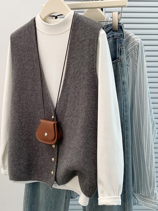 

Вязаный жилет Svel, женский осенне-зимний многослойный жилет с v-образным вырезом, верхняя одежда небольшого размера, для поездок на работу, с одной пуговицей, чистый...