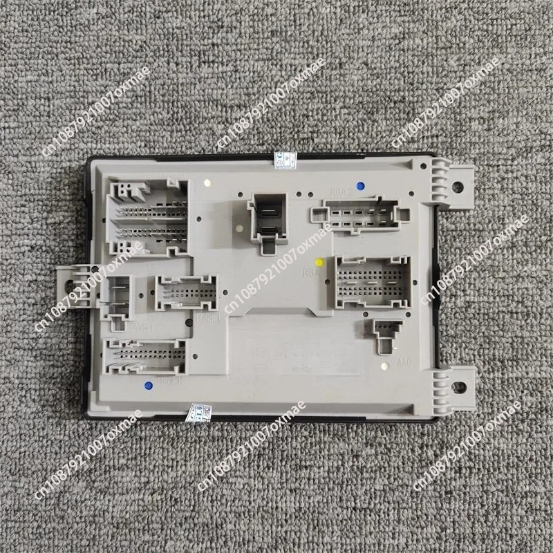 Automotive Front Rear SAM Body Computer Fuse Box Fit C200 E300 S450 GLS350 C E S GLS GLE Replacement