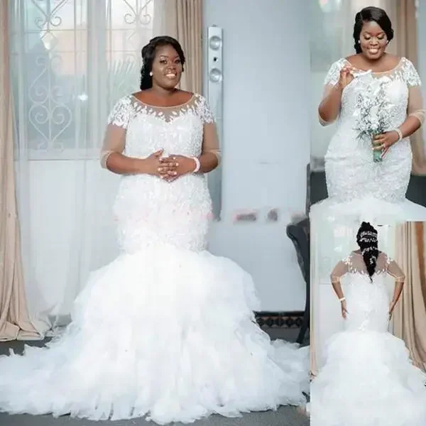 Aangepaste Plus Size Trouwjurken Kant Zeemeermin Scoop Halve Mouwen Bruidsjurken Gelaagde Rokken Kant Applique Huwelijk