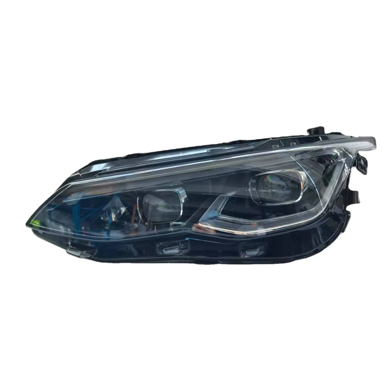 For 2021-2024 VW Golf 8 LED Original Dynamic Turn Signal Headlight 6000K Color Temperature 12V 70W 4000 Lumens New Condition