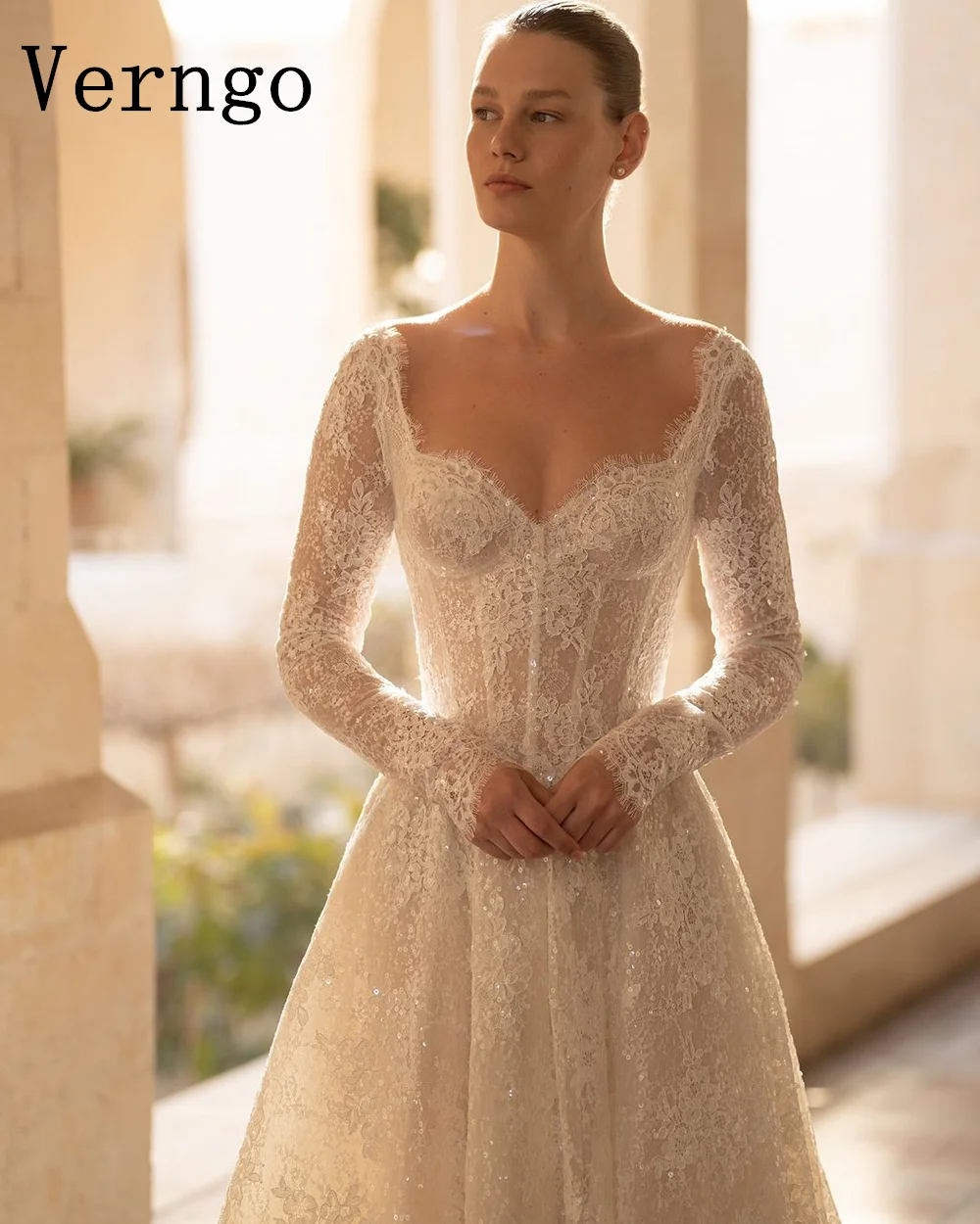Verngo Luxury Lace Wedding Dress Sweetheart Long Sleeves Bridal Gown Sequined Shiny Wedding Gown Elegant Classic Bride Dress