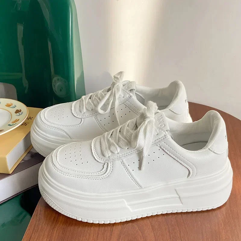 Fashion Platform Shoes for Women Lace Up Sneakers White Casual Shoes Tenis De Mujer Women's Vulcanized Shoes Autumn 2022 New
