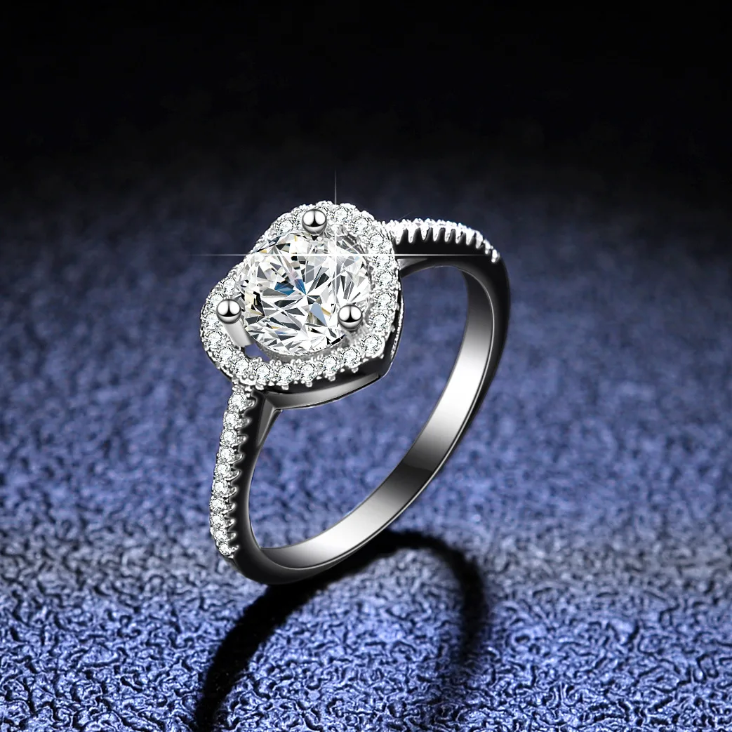 Lumira Heart-Shaped Moissanite Platinum PT950 Ring 1 Carat Openwork Love-Shaped Sweet Women's Ring Valentine's Day Gift
