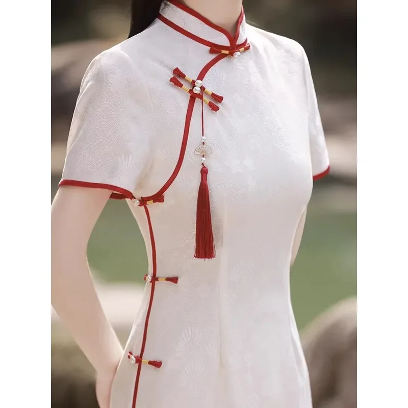 Chinese Style Qipao White Traditional Cheongsam Vintage Classic Costume Dress Sexy Women Outfit Suit for New Year Day