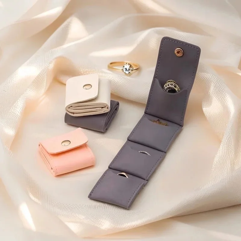 4 مقصورات حقيبة تخزين المجوهرات المحمولة حقيبة مجوهرات صغيرة أقراط قلادة حلقة المنظم حقيبة السفر مجوهرات حقيبة للتخزين