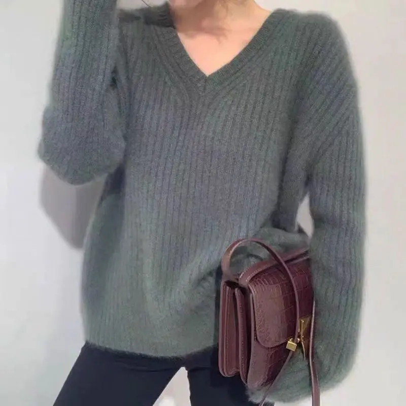Lazy Style Loose Pullover Sweater Women's 2023 Autumn/Winter Korean Version New Long Sleeve V-Neck Knitted Solid Color Underlay