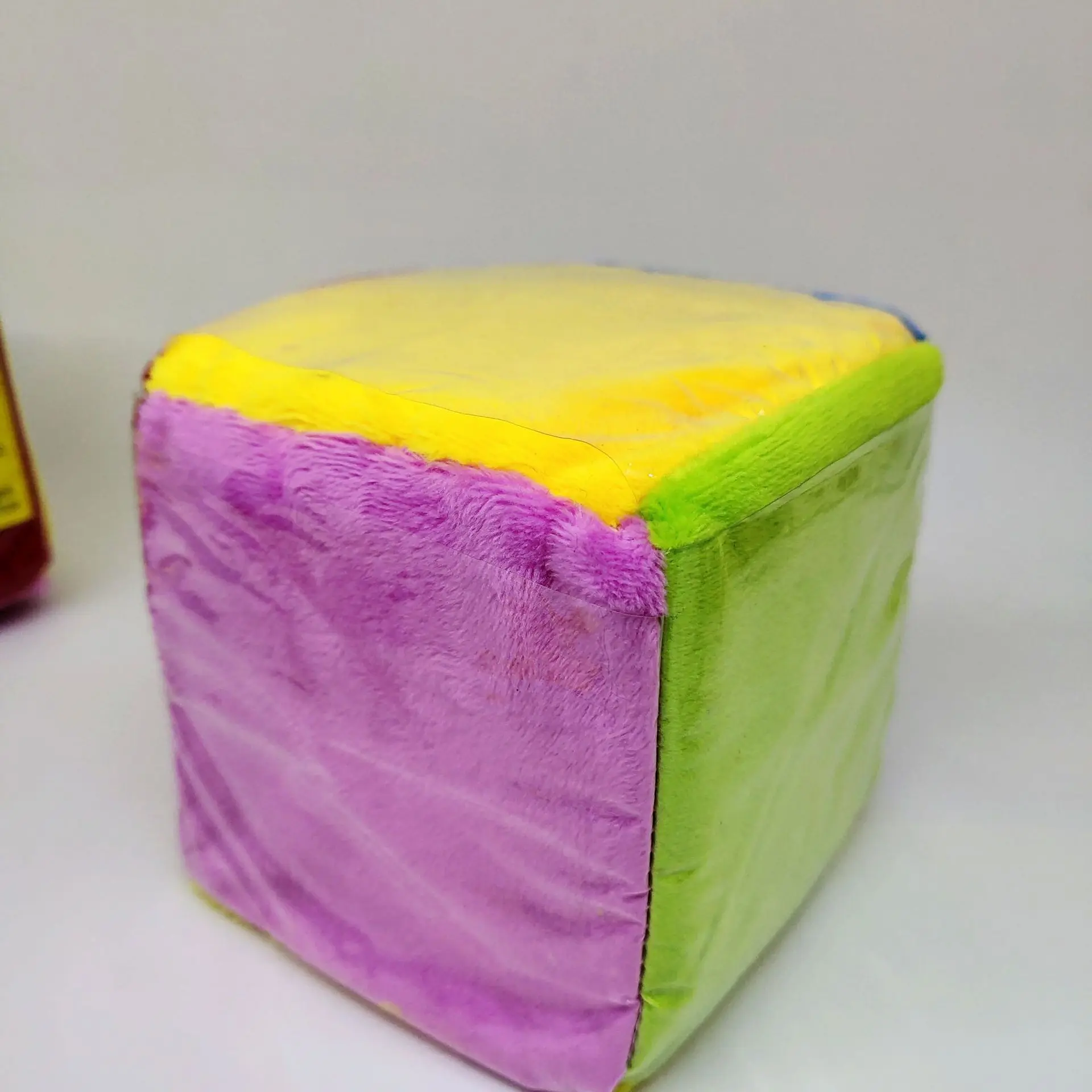 

DIY Insert Card Plush Dice Toy Customizable Soft Cube Game Prop for Kids Adults Party Activity Educational Interactive Play Gift