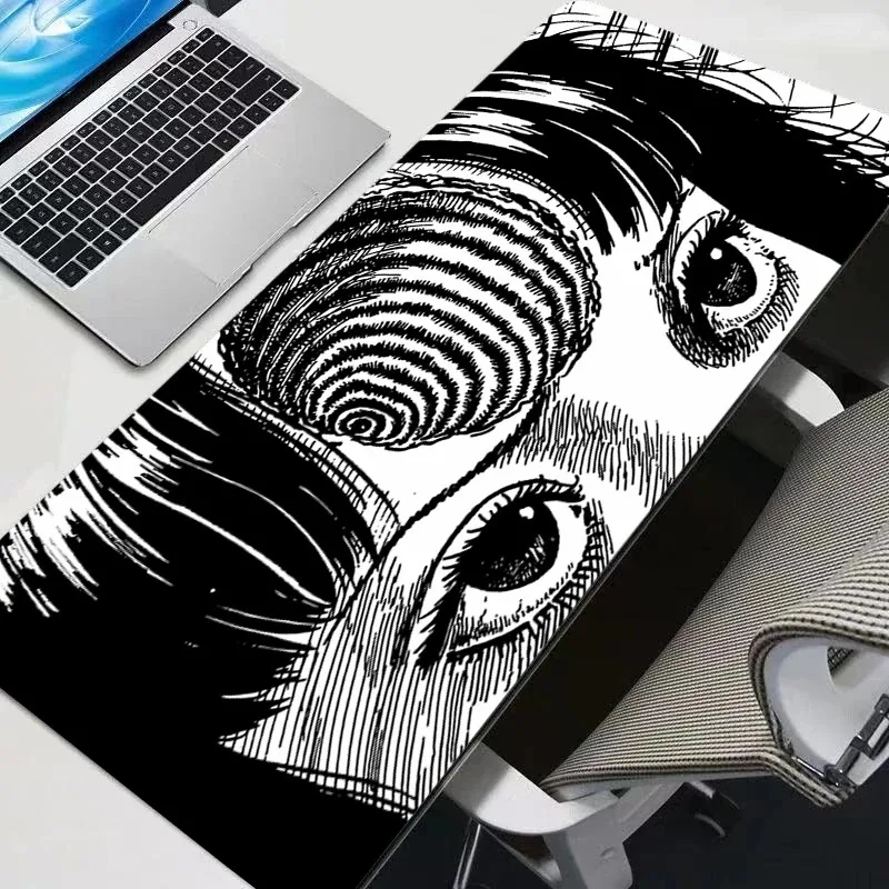 ألعاب مكتب حصيرة Junji Ito XXL ماوس الكمبيوتر هدية ماوس الوسادة مكتب عمل منصات كبيرة ماوس نونسليب ماوس الحصير للكمبيوتر ل LOL #1