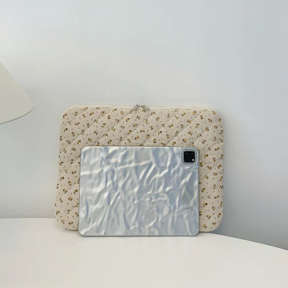 

Flower Printed Laptop Carrying Case Quilted Notebook Case Protective Cute Computer Sleeve for 11-15 Inch Laptop Tablet