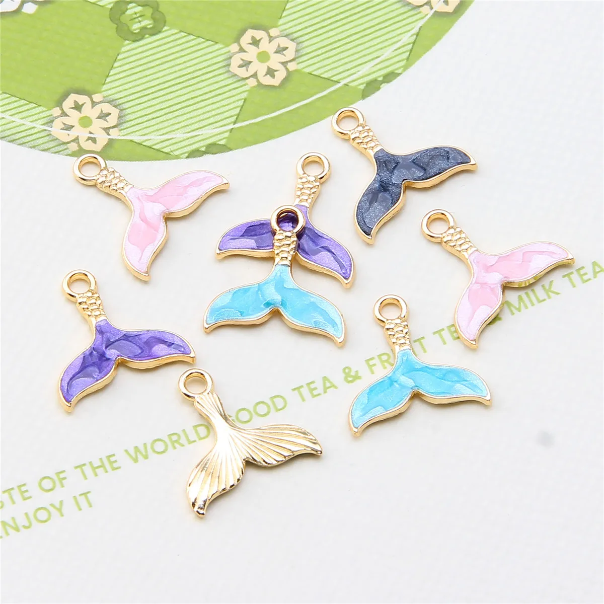 10pcs cute cartoon handmade oil-drip mermaid tail pendant DIY bracelet earrings necklace clothing pendant jewelry accessories