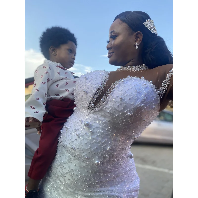 

Customized Sexy And Elegant Mermaid Wedding Dress White Satin Round Neck Three Quarter Sleeves Pearl Sequins Vestido De Novia