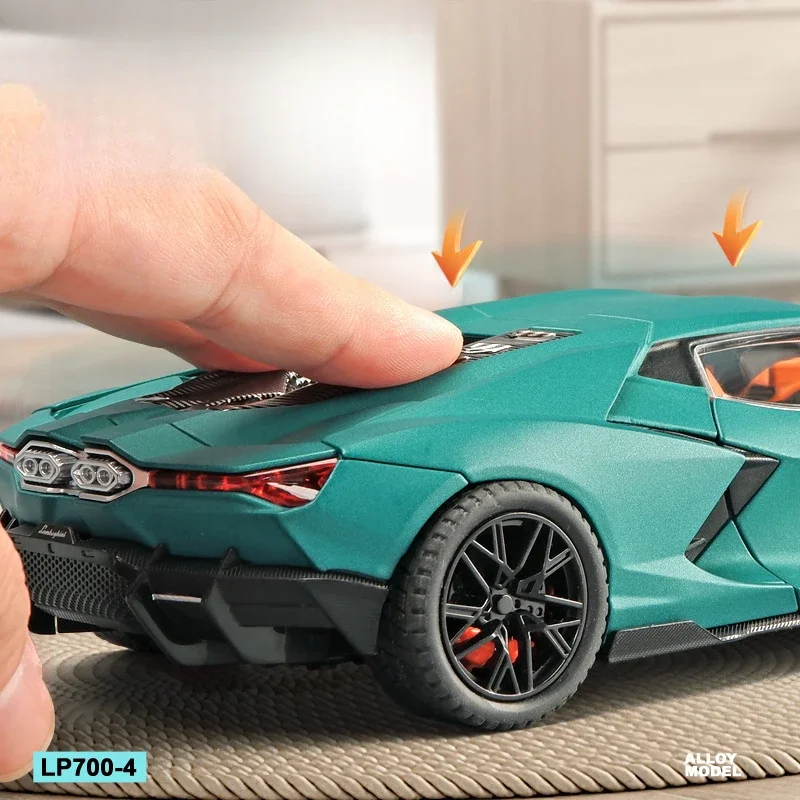 1/24 Scale Lamborghini Aventador Alloy Car Model Diecast Toy Vehicles With Sound Light Pullback Collective Miniature Voiture