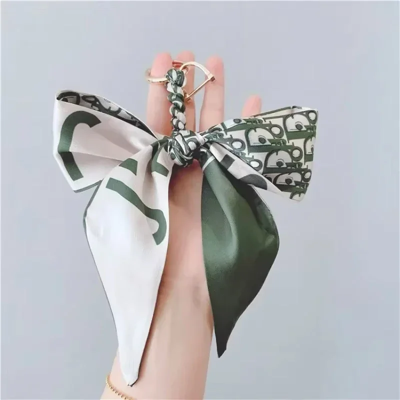 Lady Fashion Silk Scarf Bow Knot Keychain Bag Key Chain Ring for Women Friend Lover Keyring Pendant Accessory Gift