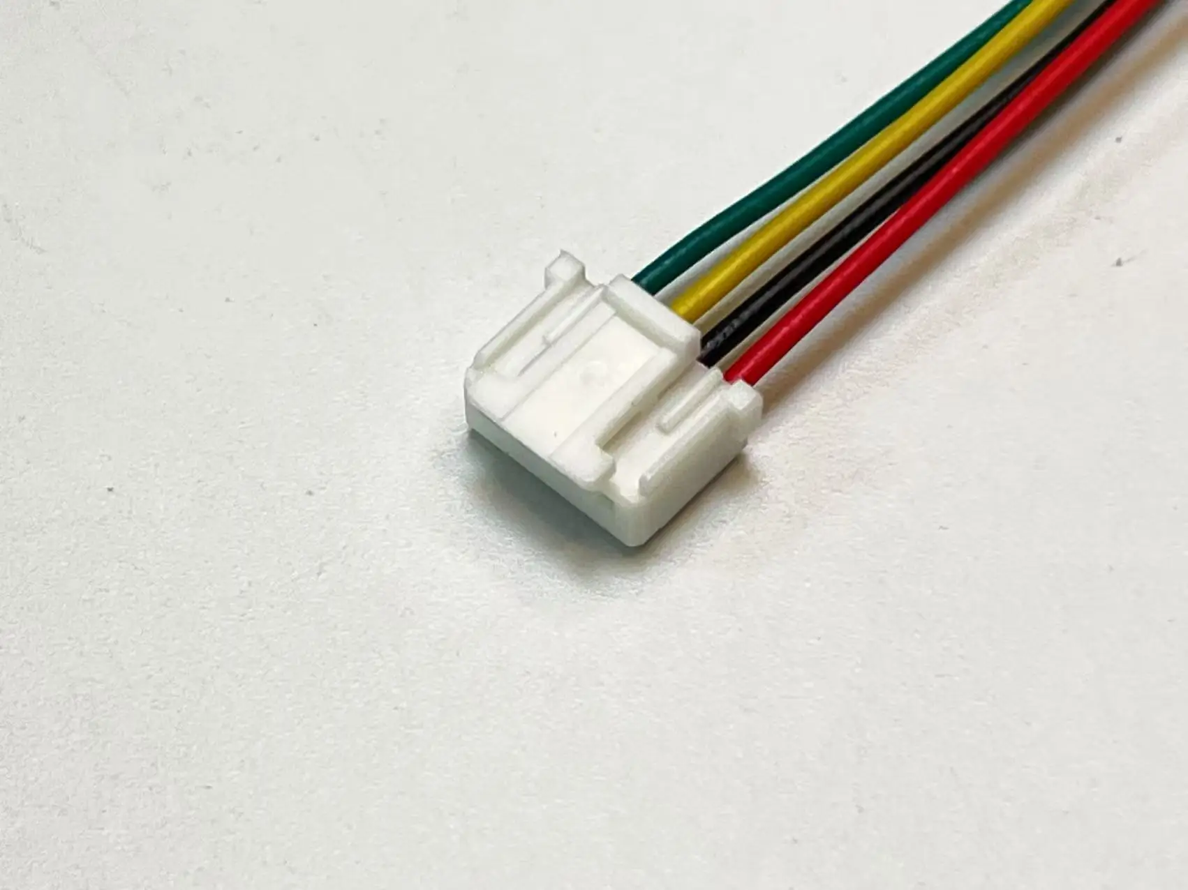35507-0400-Жгут-проводов-кабель-molex-sherlock-с-шагом-200-мм-355070400-4p