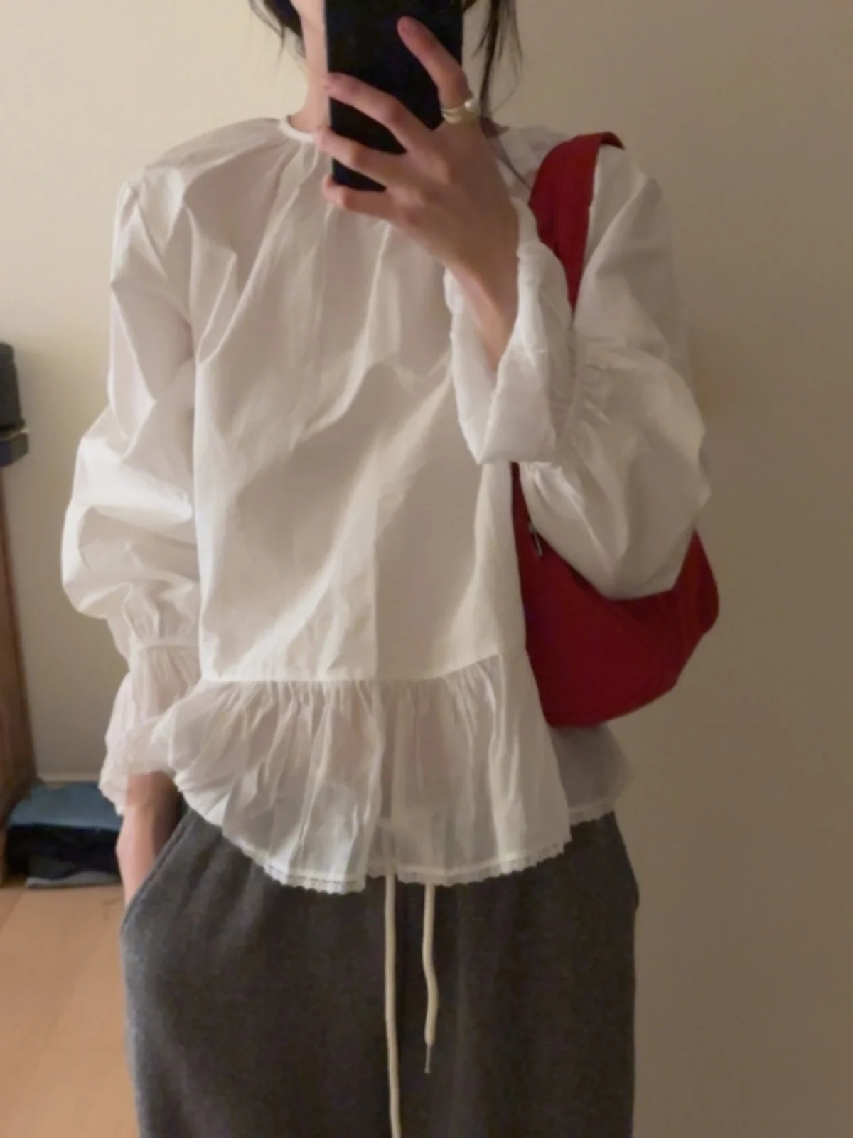 

Korean Sle Sweet Soft Doll irt Women's Faion Ruffle Sve Overhead Versatile Spring Model Ele Top