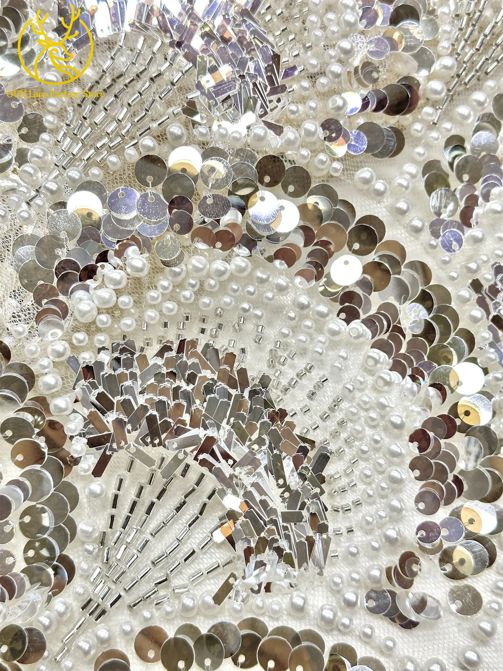 Roter französischer Tüll mit Perlen und Pailletten, Spitzenstoff 2026, hochwertiger afrikanischer Spitzenstoff, nigerianisch, zum Nähen von Hochzeits- und Abendkleidern – Detail 15