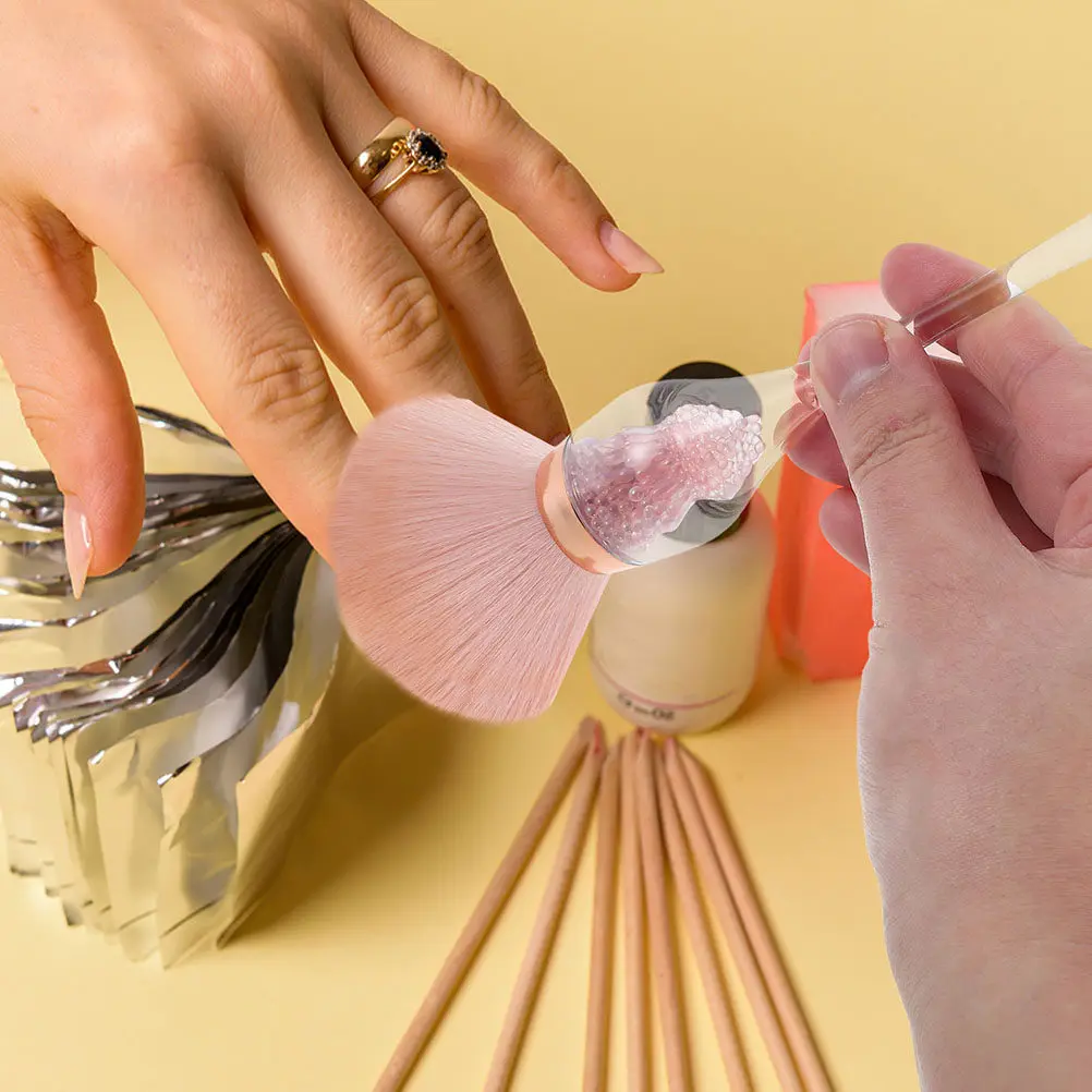 

2Pcs Nail Dust Brush Wine Glass Shape Soft Bristles Manicure Dust Remover Powder Cleaning Tool for Salon Home Use