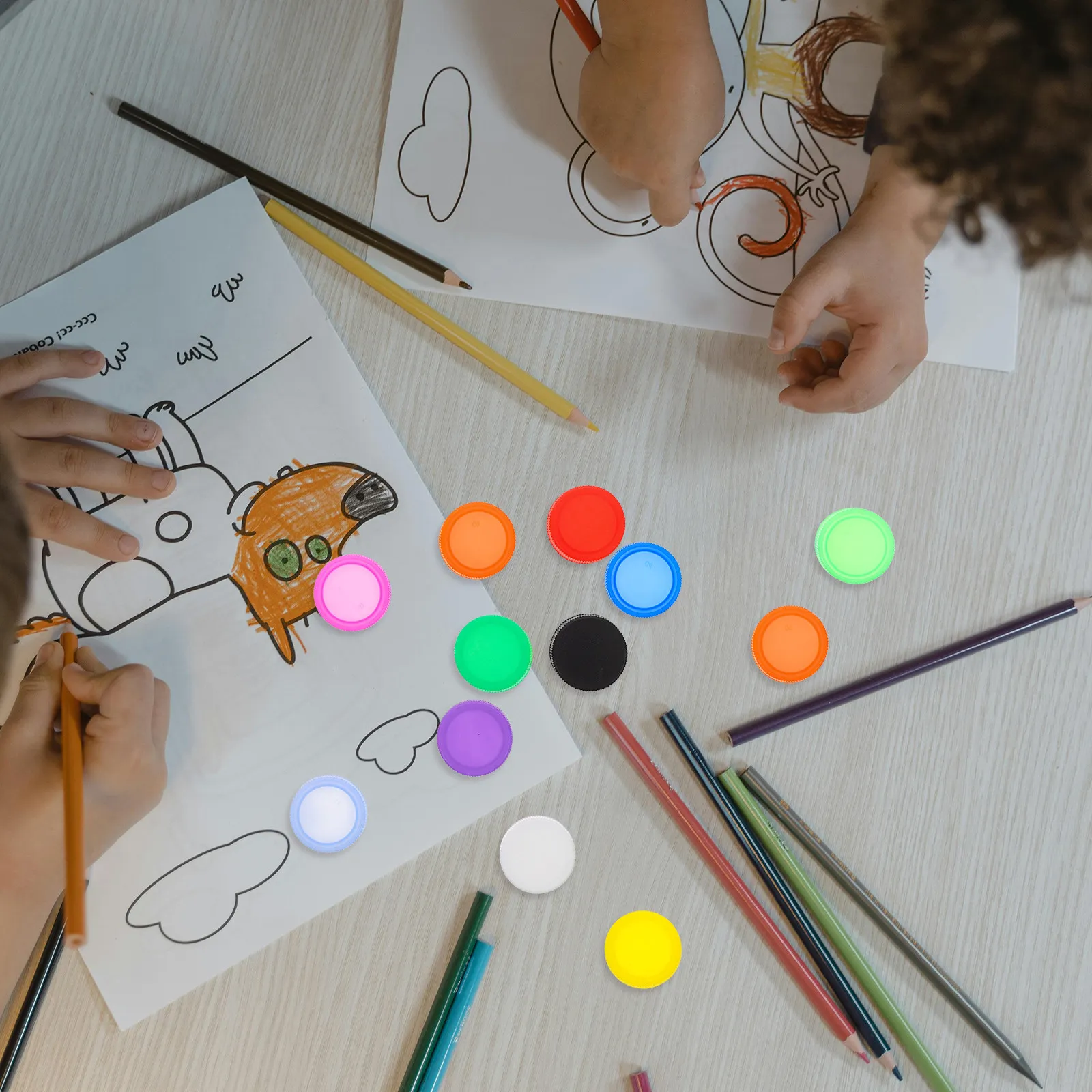 

100Pcs Colorful Plastic Bottle Caps Mixed Colors for Creative Kids DIY Kindergarten Crafts Educational Art Supplies Learning