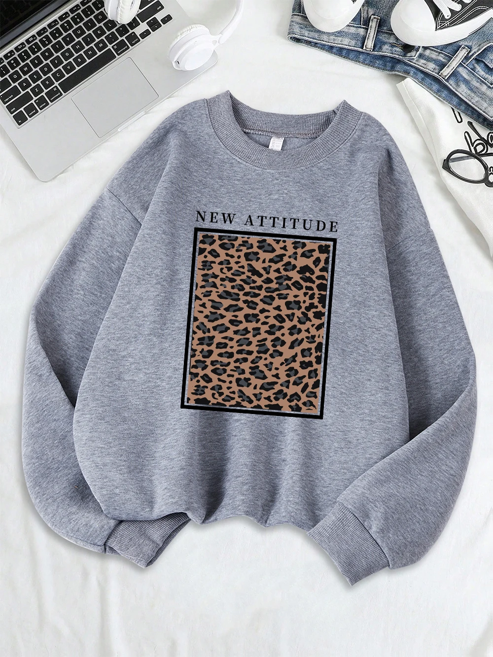 Neue Haltung Leopard Brief Drucke Sweatshirts Frauen Lose Sportliche Hoodies Fleece Warme Crewneck Tops Herbst Bequeme Kleidung