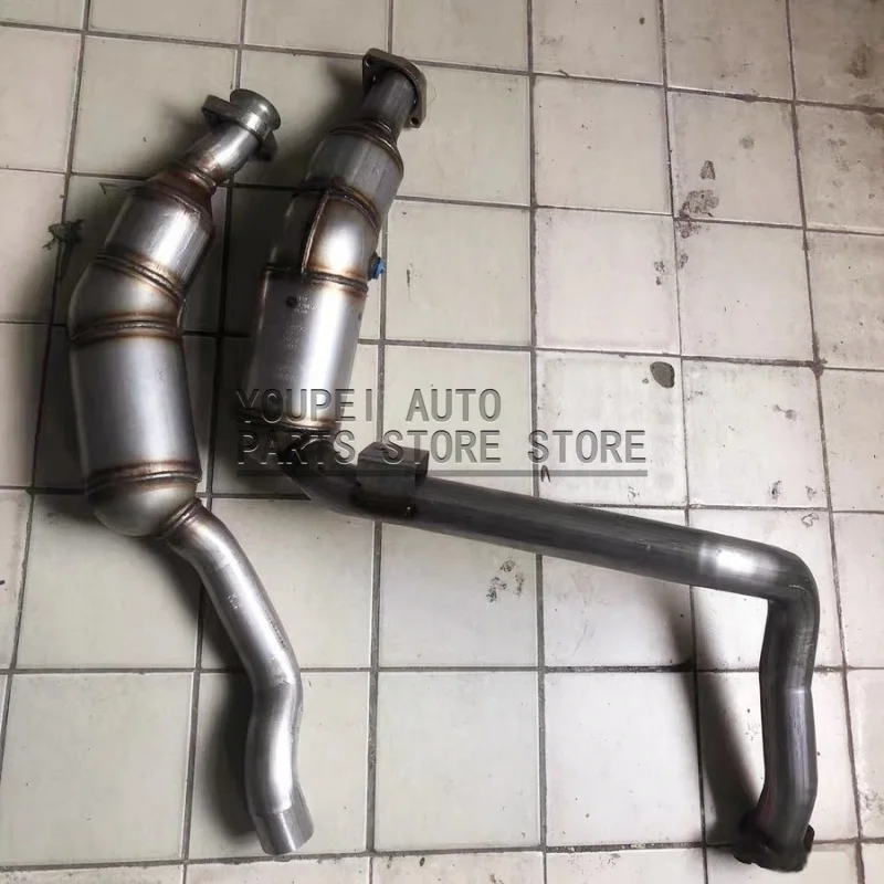 

Front Catalytic Converters for Land Rover LR3 2005-2006 4.0L V6 / 4.4L V8 -Gas WCD500442 WCD500452