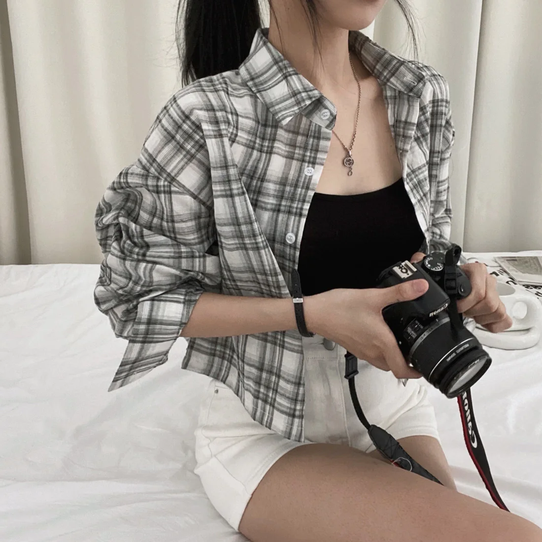 

Korean style Lapel short plaid shirt women loose casual blouse