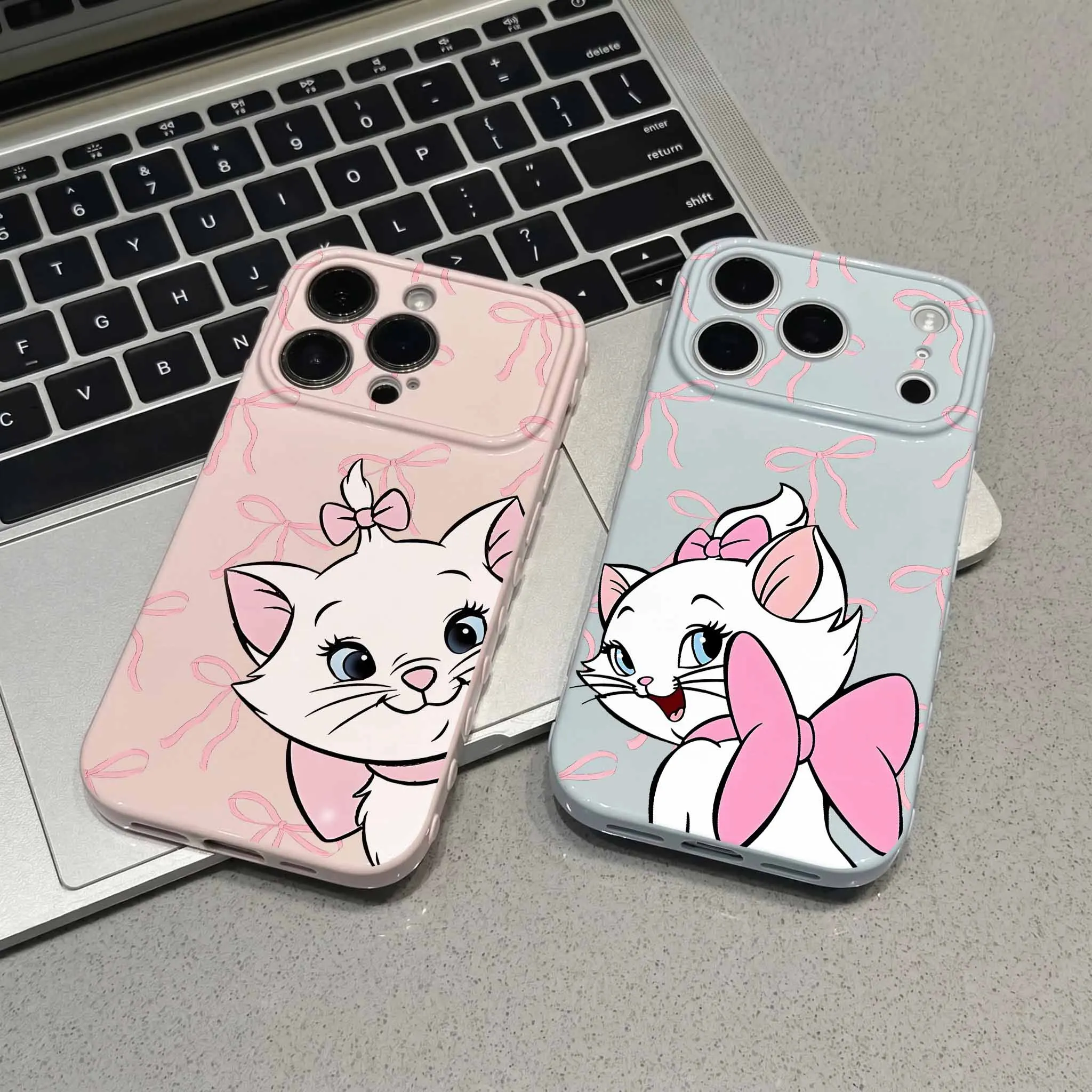 Disney Beautiful The AristoCats For Samsung A57 A56 A27 A36 A55 A54 A50 A30 A17 A16 A15 A14 A13 12 Bubble Heart Cover Phone Case
