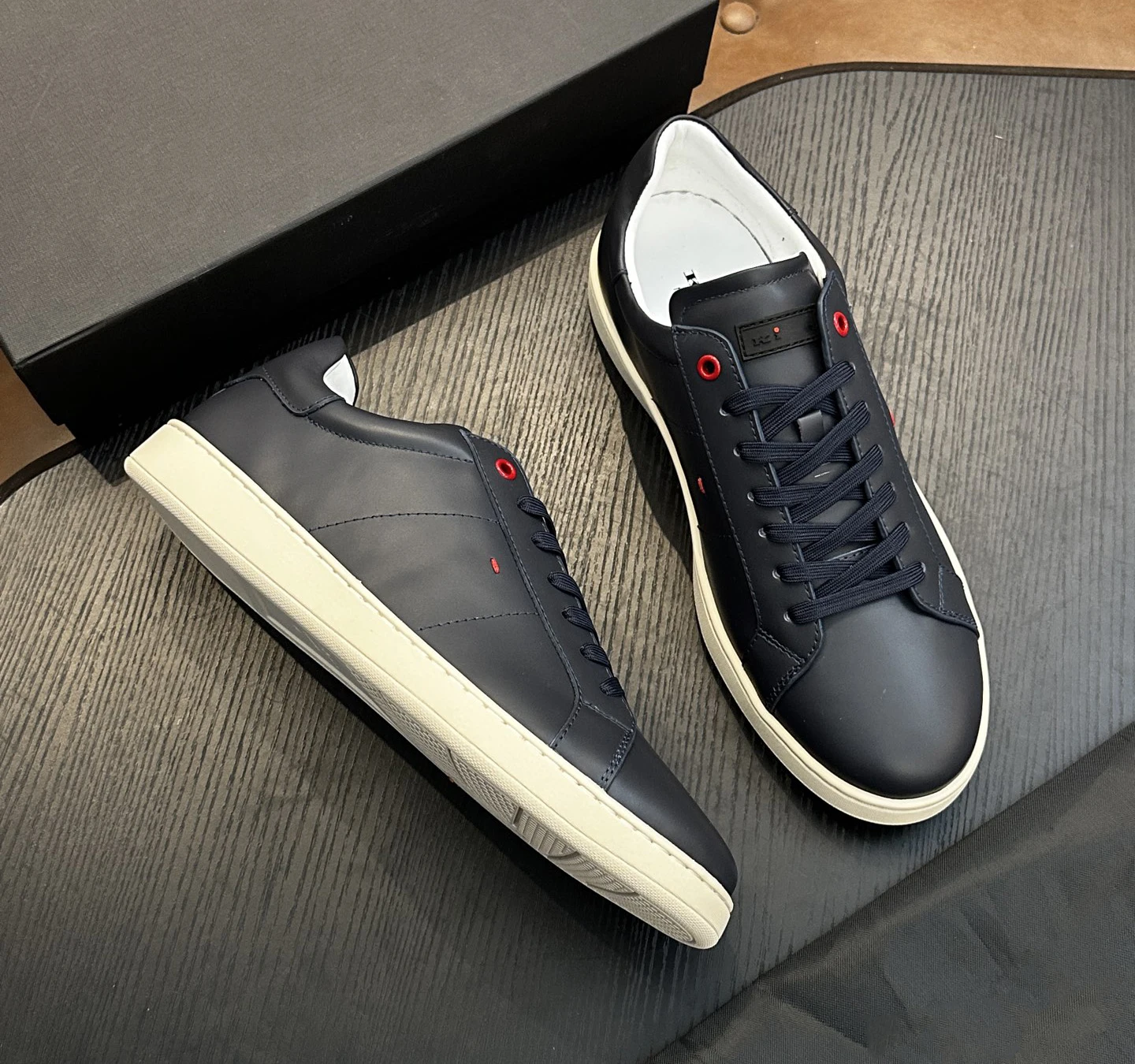 

OECHSLI Shoes Cowhide Suede 2026 new outdoors casual quality embroidery genuine leather sports Men‘s European big size 38-47