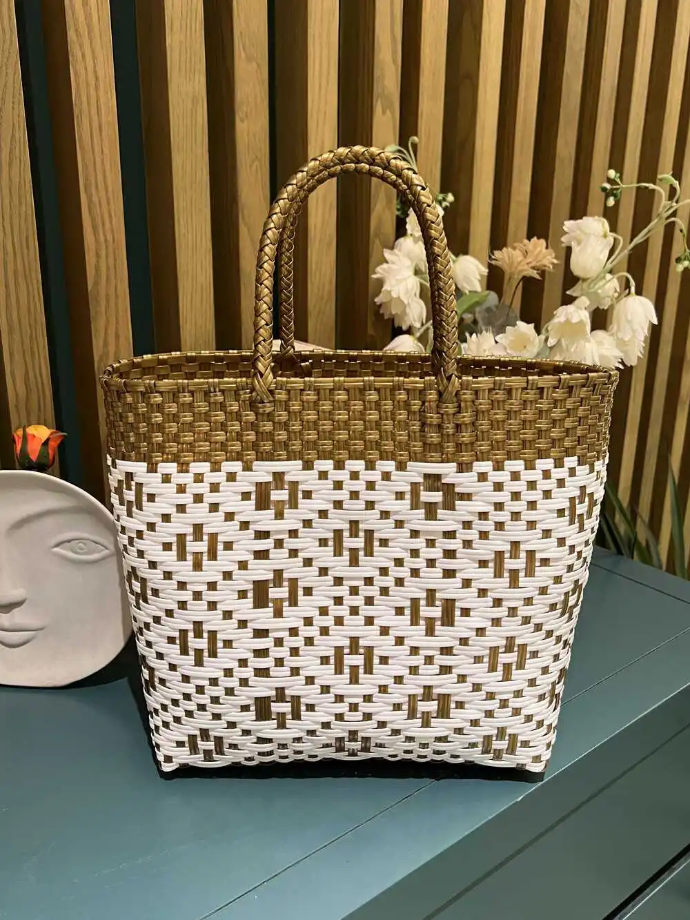 

Handwoven Faionable op Basket Bag Handheld Travel Beach Holiday Women's Soft Polyester Lined Storage Handbag