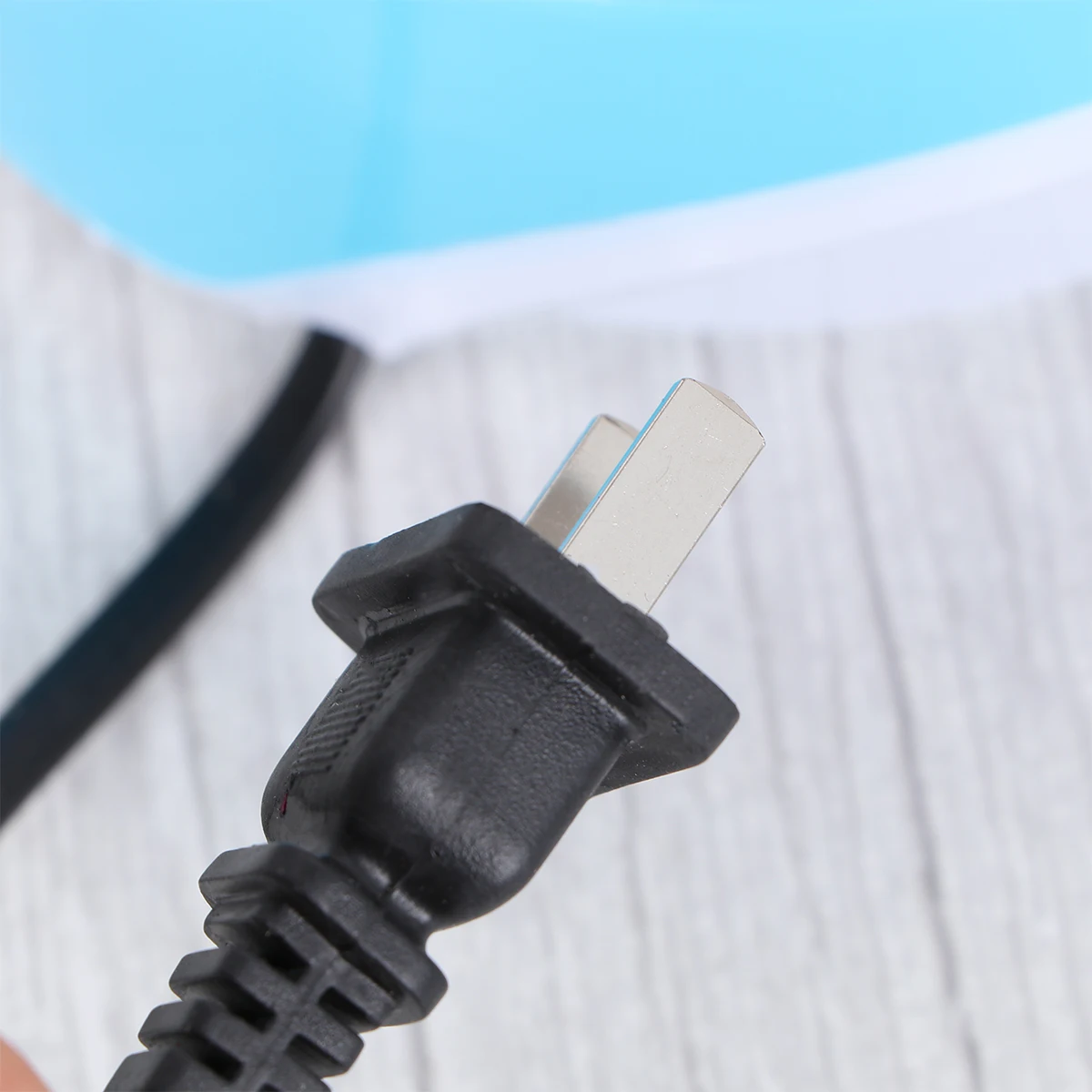 

Portable 1 Layer Electric Egg Cooker Steamer Boiler Low Transparent Cover Easy Clean Lightweight Design