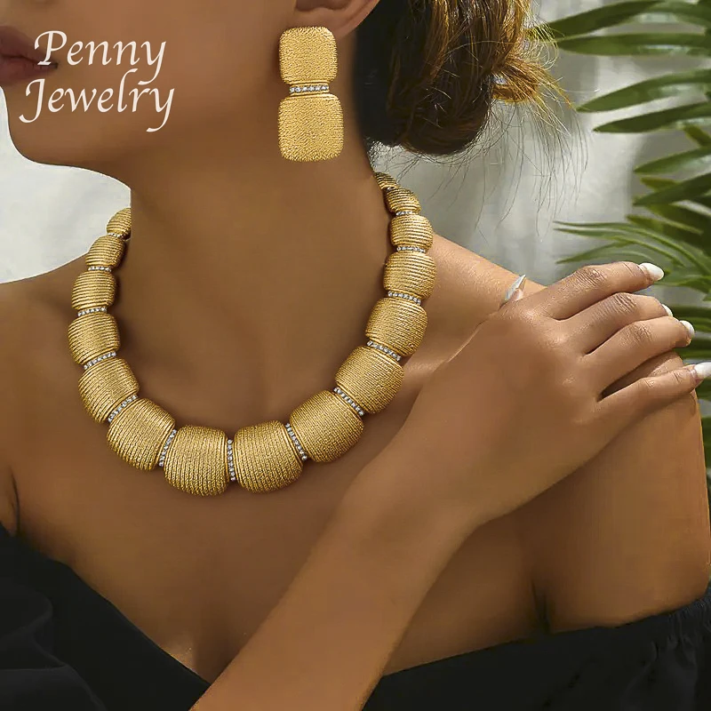 Runde italienische klobige Dubai vergoldete Schmuckset Halsband Halskette Tropfen Ohrringe Armband Ring afrikanische Braut Hochzeit Party Geschenk