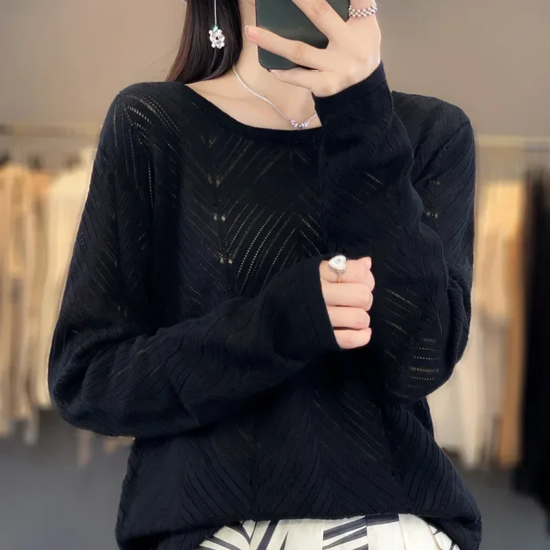 Autumn/Winter New Korean Design Sense Hollow Out Simple Lazy Slim Round Neck Knit Sweater for Women