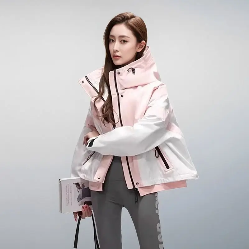New Fashionable Color-blocking Casual Outdoor Workwear Down Jacket From Pai Overcomes Trend Hooded Jackets Women Spring Autumn