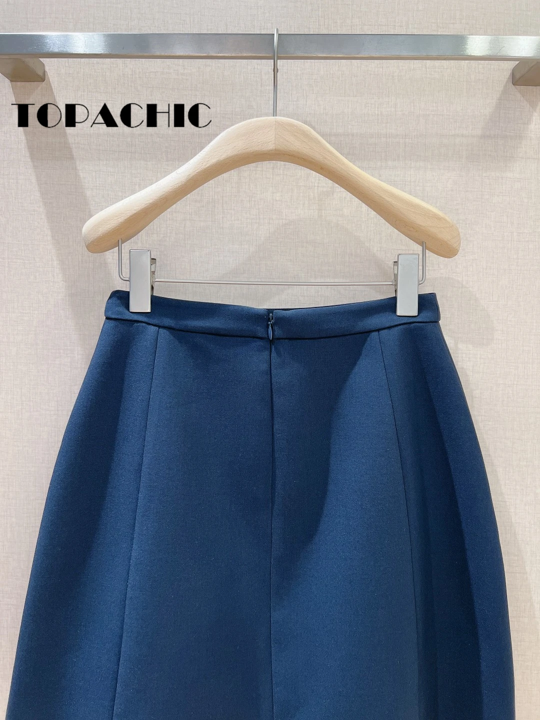 8.16 TOPACHIC Women Temperament Metal Letter Seahes Design High Waist Short Skirt Solid All-match Two Side Pocket A-Line Skirt