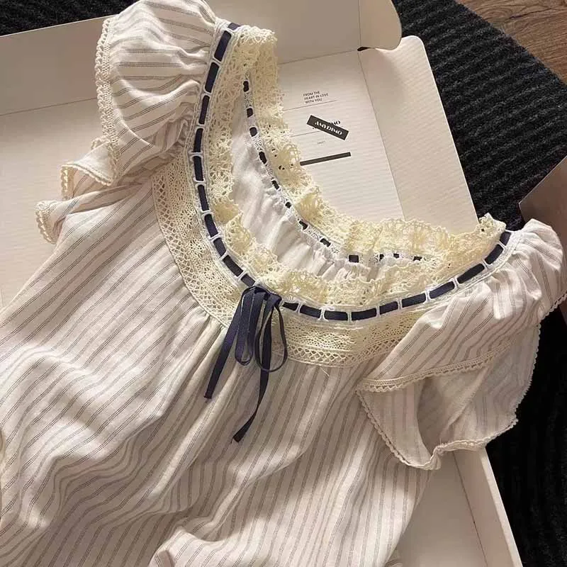 

Новая летняя ночная сорочка для женщин: кружевная отделка, полосатая, дышащая, без рукавов, в стиле принцессы, милый и свежий дизайн