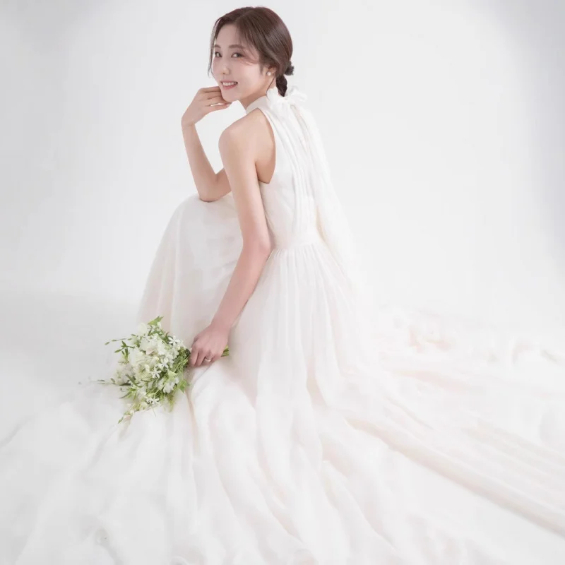 Gaun Sifon Bahu Terbuka Baru Elegan Gaun Putih Resepsi Peri Super Pernikahan Rumput Kereta Kecil Tembak Perjalanan Gaya Hutan