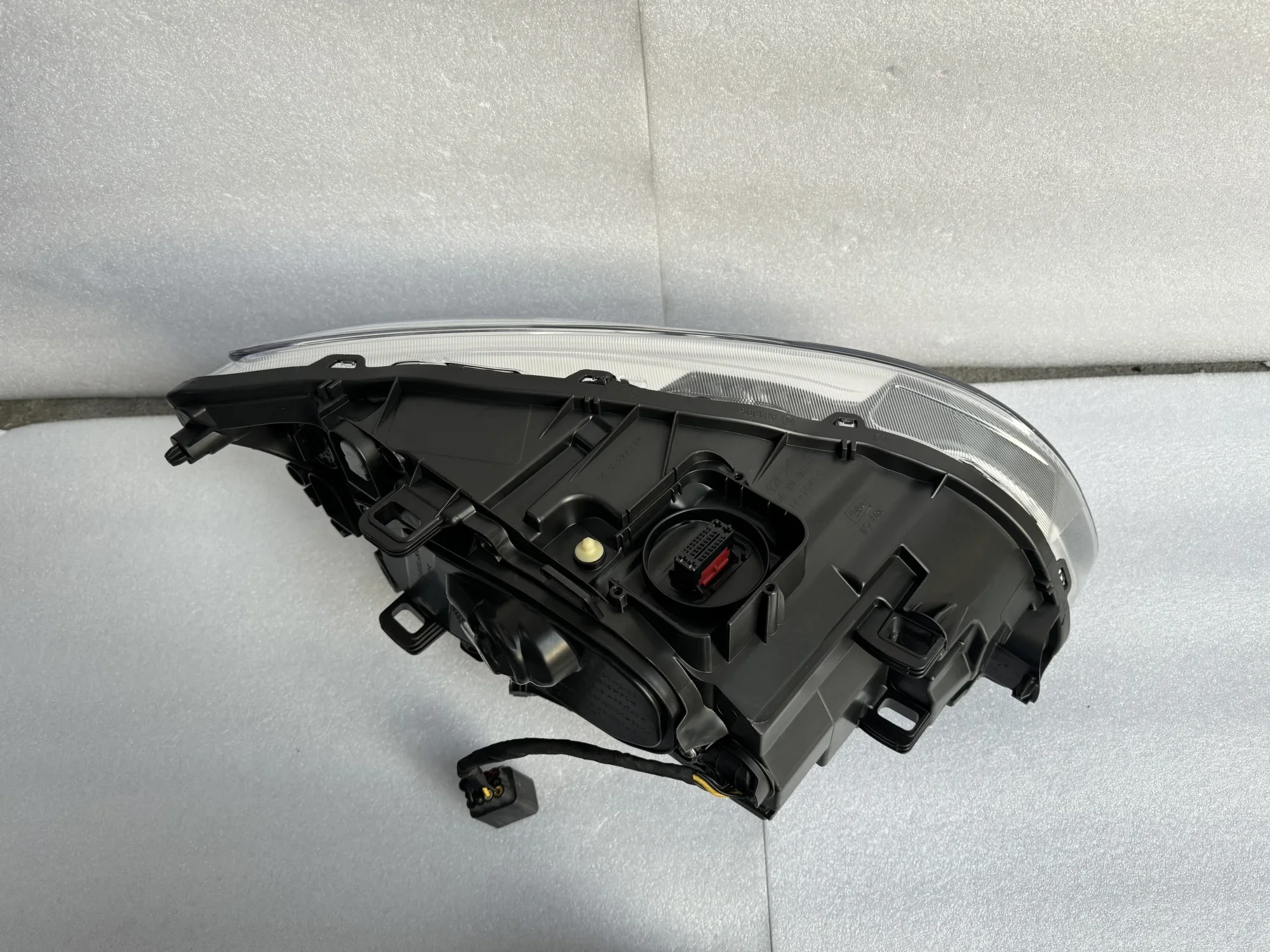 S60 V60 Xenon Headlight Assembly High Quality Xenon HID Light for 2014 2015 2016 2017 2018 AFS Adaptive Headlamp T6 T5 T4