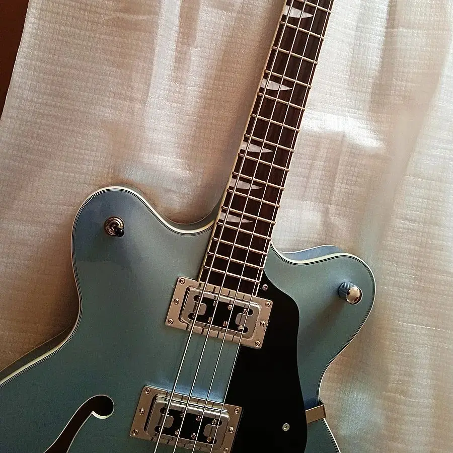 4-string Electric Bass, vintage Grayish  Blue, black protective plate Right-handed Electric Guitar