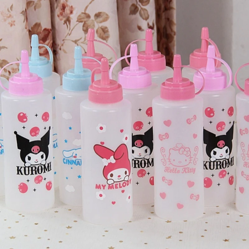 Sanrio New HelloKitty Kuromi My Melody Cinnamoroll Kawaii Anime Cartoon Kitchen Ketchup Household Use Oil Can Squeeze Sweetness