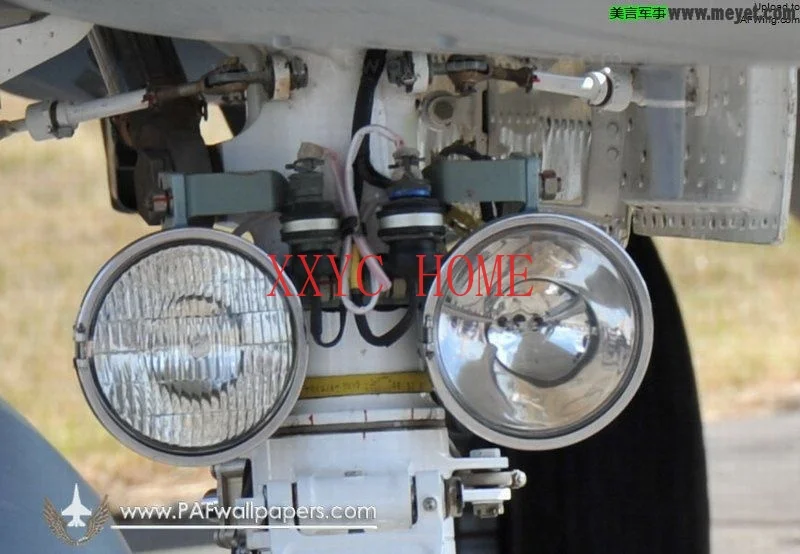 Airport runway landing light PAR46 4580 28V 450W