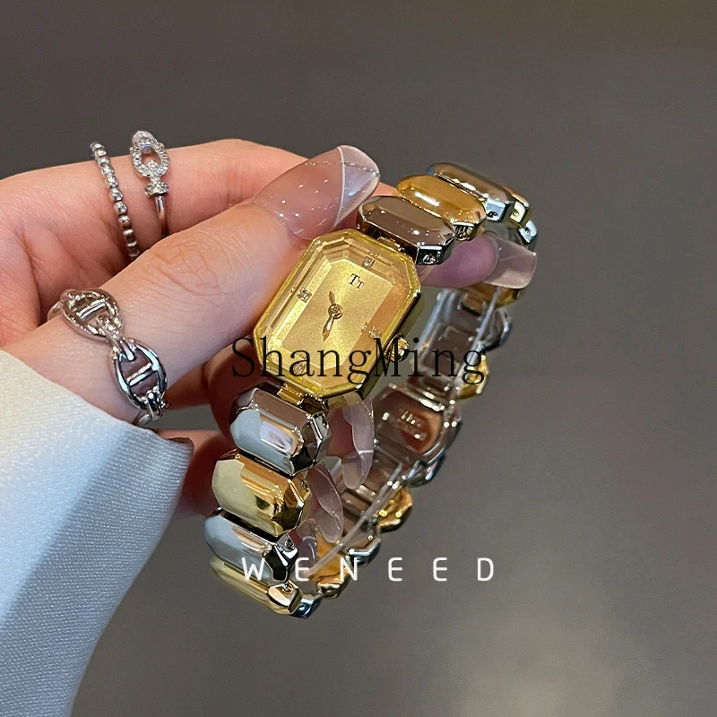

CL small sugar cube watch women's light luxury niche high-end small dial steel belt quartz watch women's watch