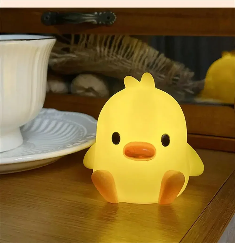 Creative LED Yellow Duck Desktop Desk Lamp with Soft Light and Atmosphere Bedroom Bedhead Night Light Mini Sleep Light