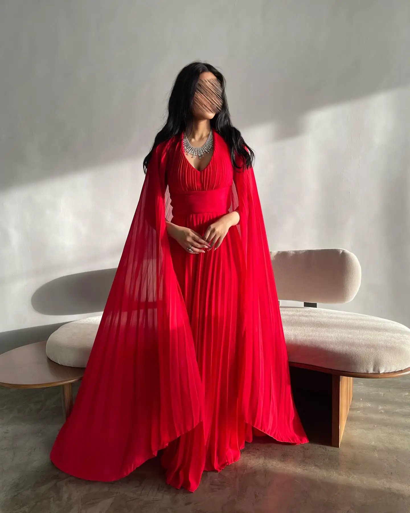 

Customized Chiffon Halter A-Line Cap Sleeve Evening Dress Floor Length Sleeveless Red Watteau Train Bespoke Occasion Gowns