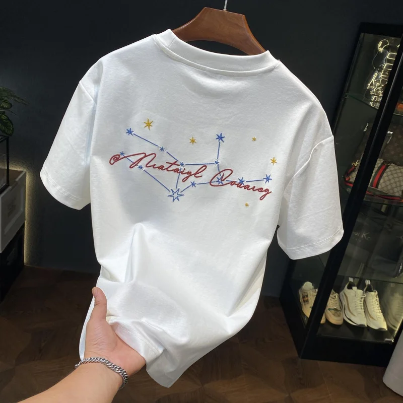 Men's Short Sleeve Loose T-Shirt with White Korean Zodiac Embroidery, New for Summer, Breathable, Suitable for Daily Wear