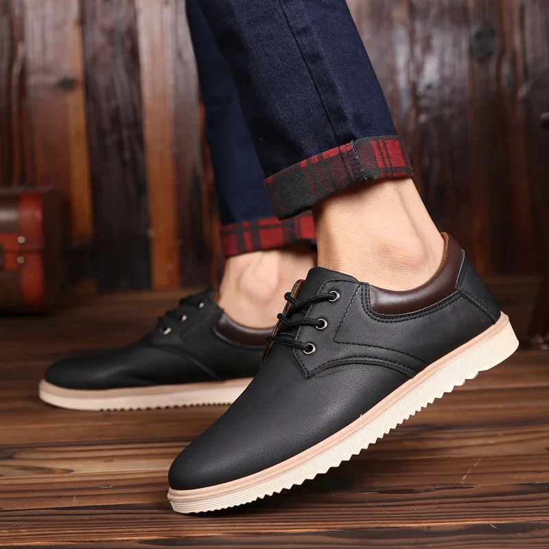 ZAPATOS DE TRABAJO antideslizantes para hombres, zapatos de cuero casuales impermeables, zapatos para jóvenes, zapatos de Chef de moda que combinan con todo, primavera y verano