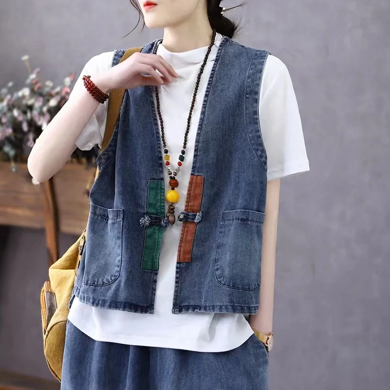 

Художественный винтажный свободный женский джинсовый жилет на пуговицах из смеси хлопка V-Ne, повседневная универсальная весенняя коллекция Faion